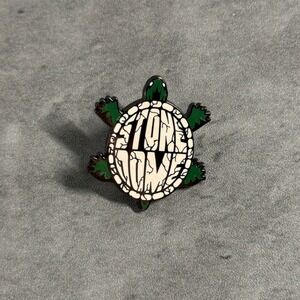 Hat Club Enamel‎ Pin Green White Stone Dome Turtle New Era Hat Accessory